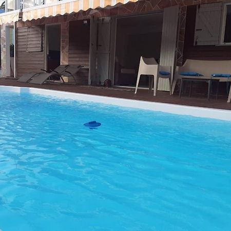 Les Orchidees Apartment Petit-Bourg Ngoại thất bức ảnh