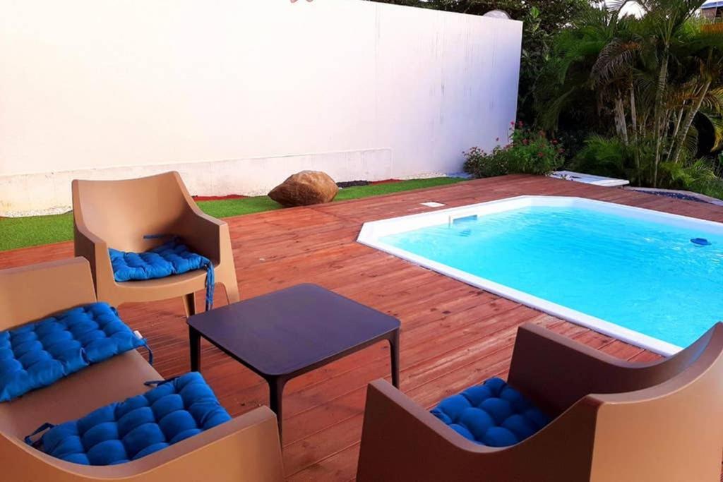 Les Orchidees Apartment Petit-Bourg Ngoại thất bức ảnh