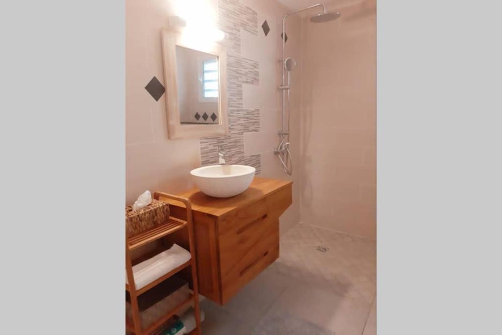 Les Orchidees Apartment Petit-Bourg Ngoại thất bức ảnh